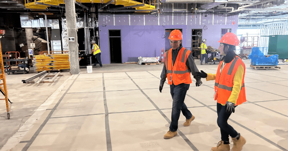 President Beth Hammack and First Vice President Mark Meder tour the Pittsburgh International Airport's Terminal Modernization Program. (September 6, 2024)