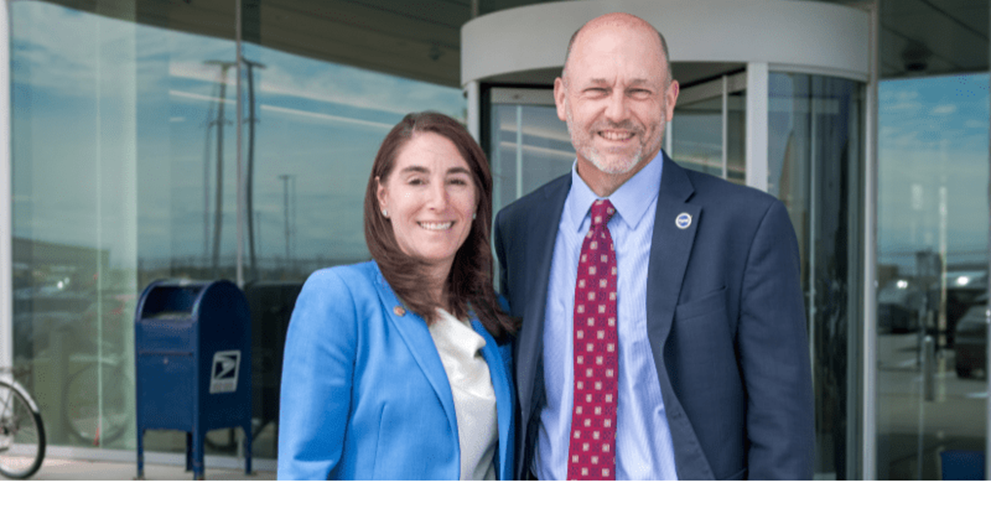 Hammack and Glenn research director Dr. Jimmy Kenyon spent time discussing the center’s regional economic impact and contribution to technology innovation in a recent visit to Lewis Field.
