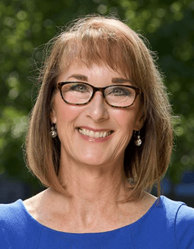 Headshot of Heidi Gartland